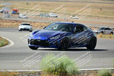 media/Jun-01-2025-VIP Trackdays (Sun) [[b20349723e]]/B Group/Session 1 (Turn 4)/
